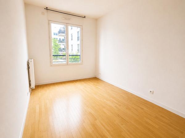 Appartement Suresnes 4 pièce(s) 83 m2