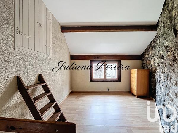 Maison à vendre 9 pièces 177 m² Goussonville