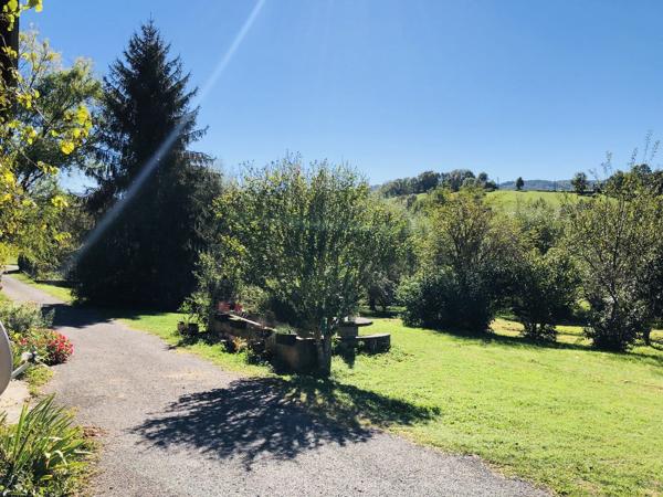 Ancien corps de ferme sur 2Ha9 , La Bastide de Serou 09240 La bastide de serou