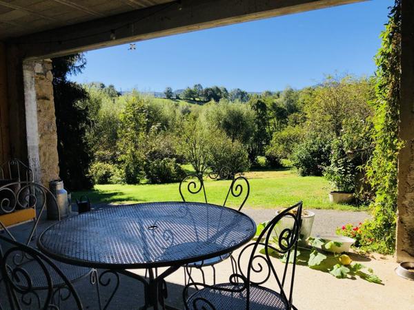 Ancien corps de ferme sur 2Ha9 , La Bastide de Serou 09240 La bastide de serou