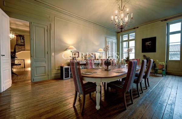 Vivre et recevoir au bord de la Dordogne – Hôtel particulier à Sainte-Foy-la-Grande