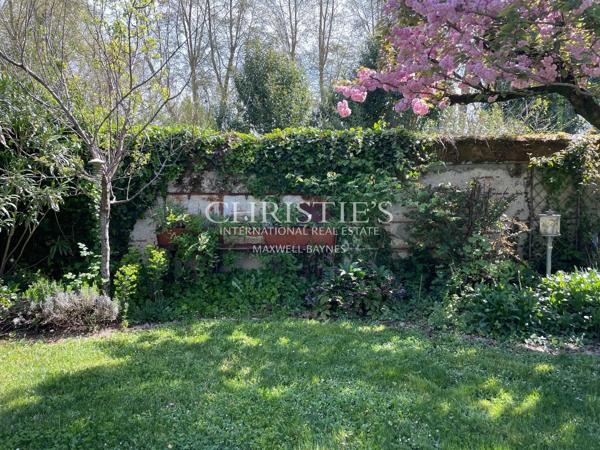 Vivre et recevoir au bord de la Dordogne – Hôtel particulier à Sainte-Foy-la-Grande