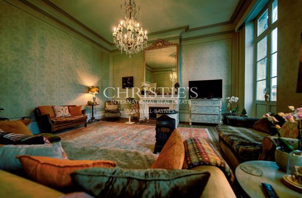 Vivre et recevoir au bord de la Dordogne – Hôtel particulier à Sainte-Foy-la-Grande