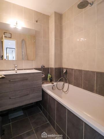 Appartement 72 m² à Marseille 13008