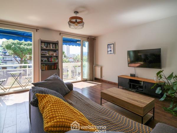 Appartement 72 m² à Marseille 13008