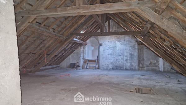 Appartement 100 m² à Laon 02000
