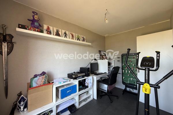 Maison à vendre 6 pièces de 147 m² à Pechbonnieu