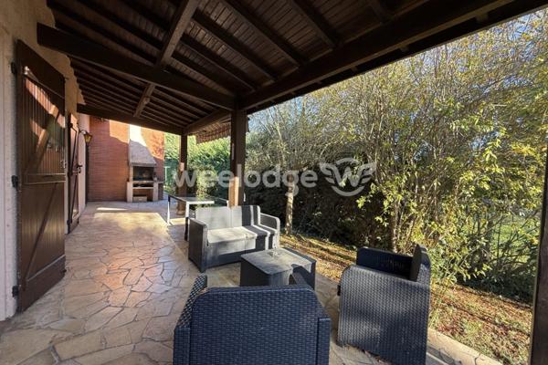 Maison à vendre 6 pièces de 147 m² à Pechbonnieu