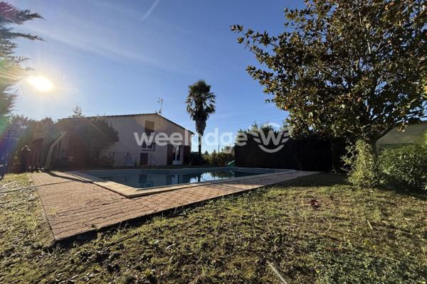 Maison à vendre 6 pièces de 147 m² à Pechbonnieu