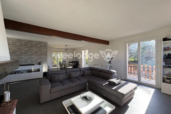 Maison à vendre 6 pièces de 147 m² à Pechbonnieu