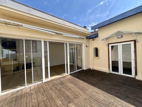 Appartement T3 rénové avec terrasse Arcachon Hyper Centre