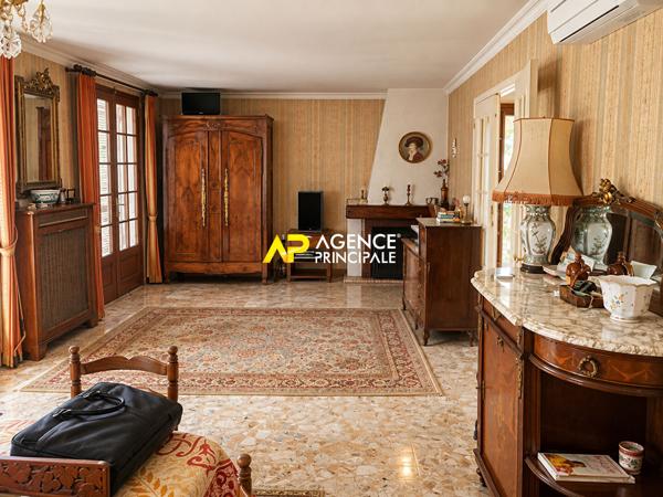 Montesson - La Borde - Maison 5 pièces 110.20 m2 549 150 € **  - Référence  9603