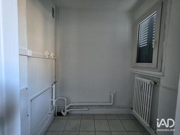 Location appartement 3 pièces 90 m² Metz