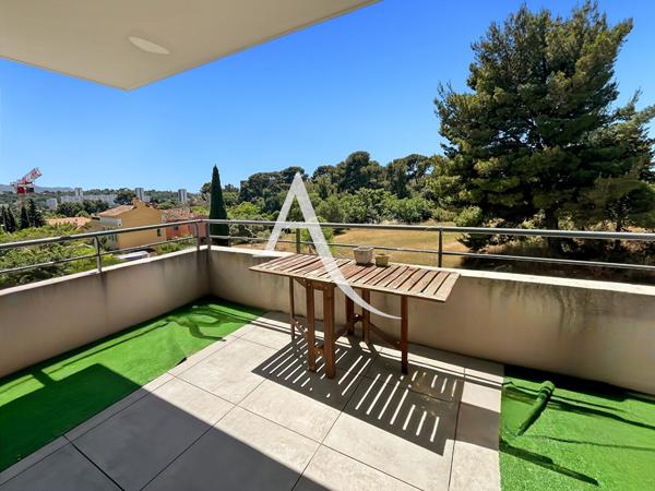 A vendre Appartement type 2 de 42 m2 13013 à Marseille avec terrasse et place de parking