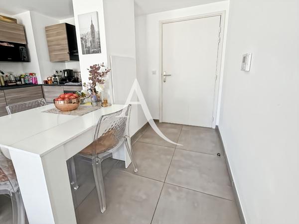 A vendre Appartement type 2 de 42 m2 13013 à Marseille avec terrasse et place de parking