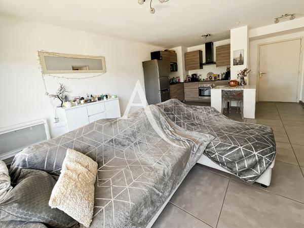 A vendre Appartement type 2 de 42 m2 13013 à Marseille avec terrasse et place de parking