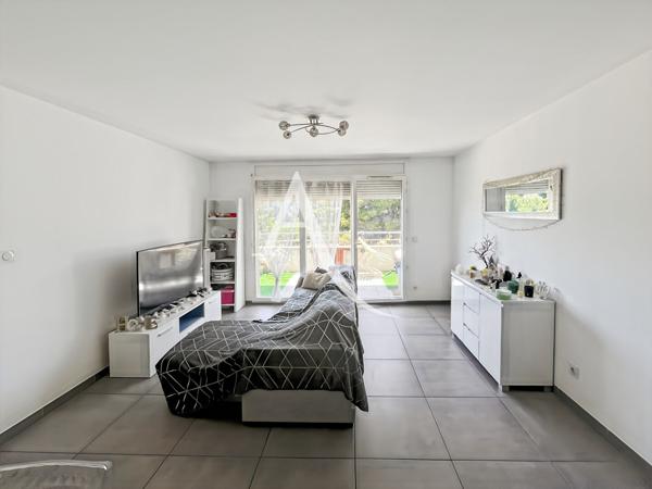 A vendre Appartement type 2 de 42 m2 13013 à Marseille avec terrasse et place de parking