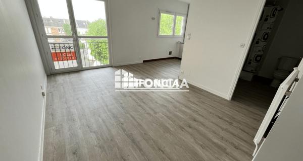 Location Studio 25.75 m² - Maurepas 78310