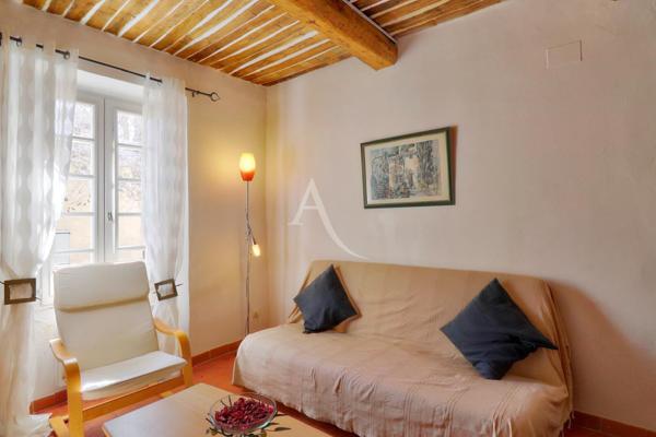 APPARTEMENT DE CHARME À QUINSON 67M2