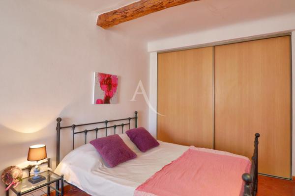 APPARTEMENT DE CHARME À QUINSON 67M2