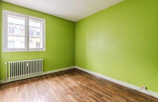 Appartement 4 pièces centre ville Vouziers 83 m2