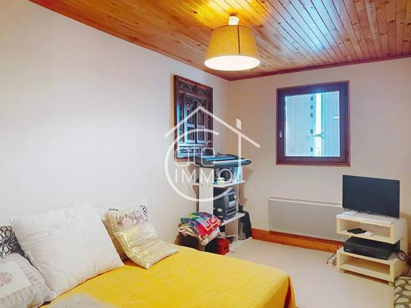 Pineuilh – Maison de 61 m² avec garage, terrasse et jardin