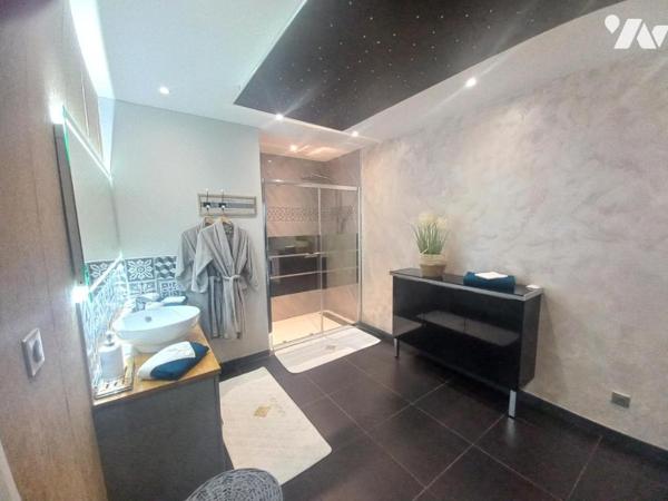 IMMEUBLE DE RAPPORT RENOVE