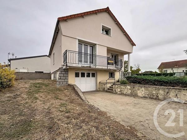 Maison à vendre  6 pièces - 120 m 2   ST POURCAIN SUR SIOULE  - 03