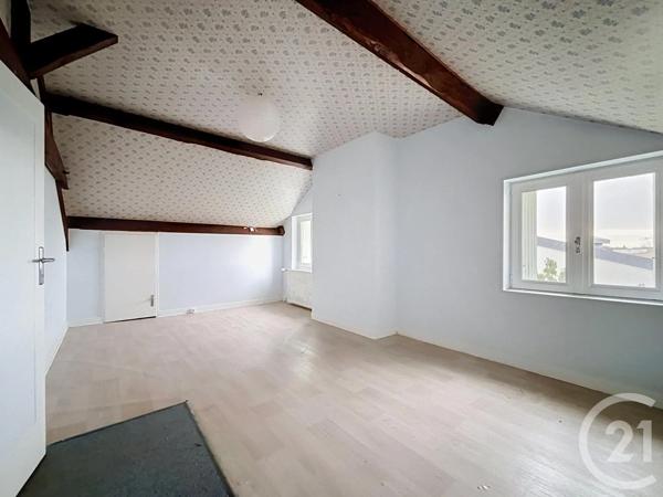 Maison à vendre  6 pièces - 120 m 2   ST POURCAIN SUR SIOULE  - 03