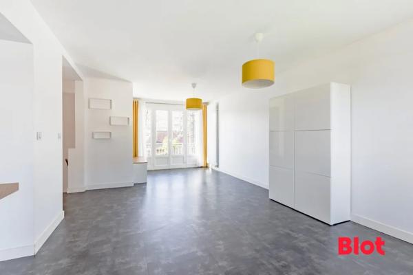 Maison 5 pièce(s)