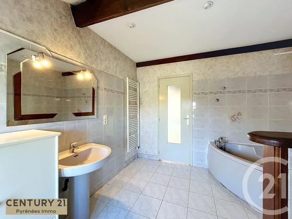 Maison à vendre  4 pièces - 184,60 m 2   MIRAMONT DE COMMINGES  - 31
