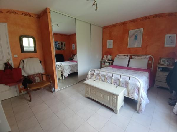 fermette plain pied 1.6 ha de terrain