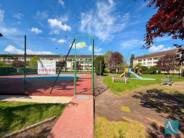 Appartement 4 pièces - 72 m2 - Balcon vitré, box 15 m2, grande cave - Brétigny-sur-Orge 91220