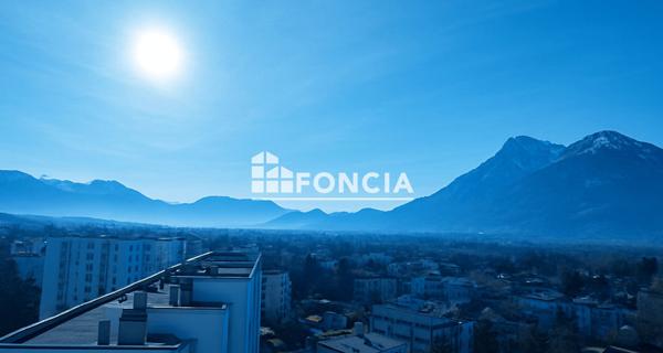 À vendre Appartement 5 pièces 90.46 m² - Saint-égrève 38120