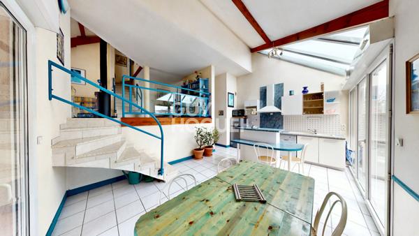 Appartement lumineux avec jardin et fort potentiel Sevrier T2/T3 71 m2 - Grand garage