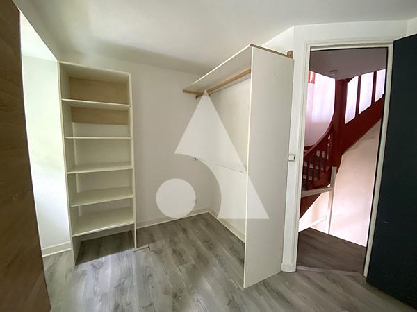 Appartement 4 pièces 82.17 m2