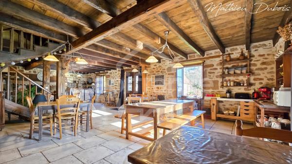 Domaine touristique de caractère au cœur d’une destination prisée du Lot.