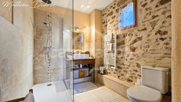Domaine touristique de caractère au cœur d’une destination prisée du Lot.