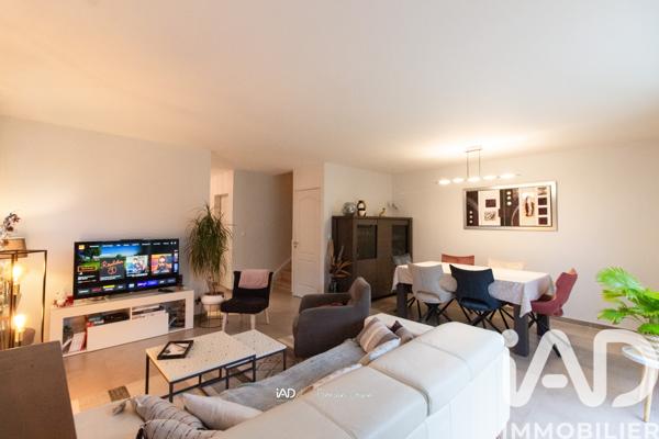 Maison à vendre 6 pièces 120 m² Épône