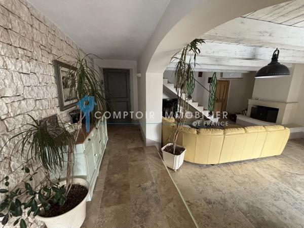 Mas 7 pièce(s) 4 chambre(s) 224 m²