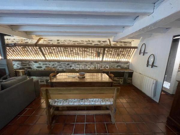Grange - Vallee d'ossau - Réf.:205445 EXCLUSIVITE - GRANGE RENOVEE - BELLE VUE - 8019 M² DE TERRAIN -