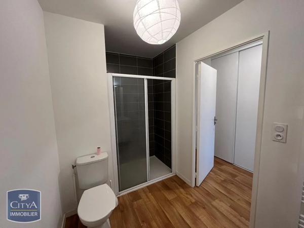 Appartement à louer 2 pièces 39.35m² Tours (37100)
