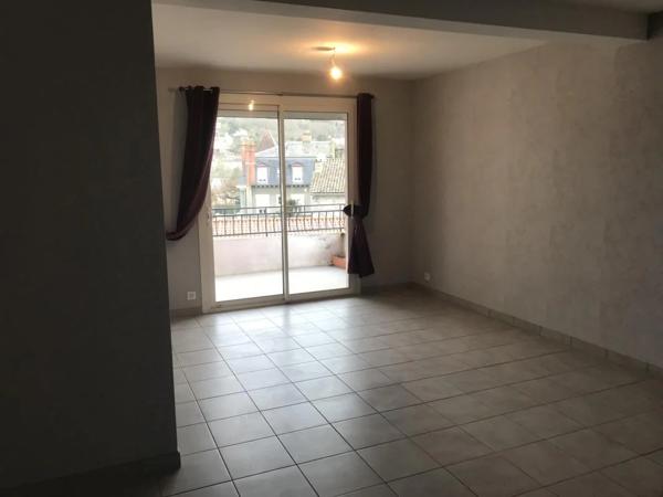Appartement à louer à Villefranche-de-Rouergue (12200)