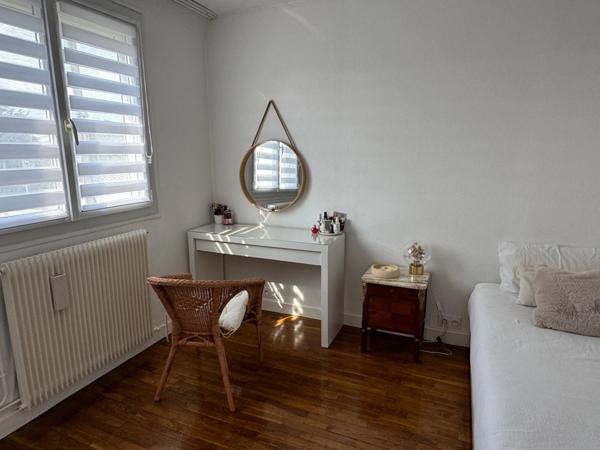 JOLIE MAISON: 4 CHAMBRES, JARDIN & GARAGE