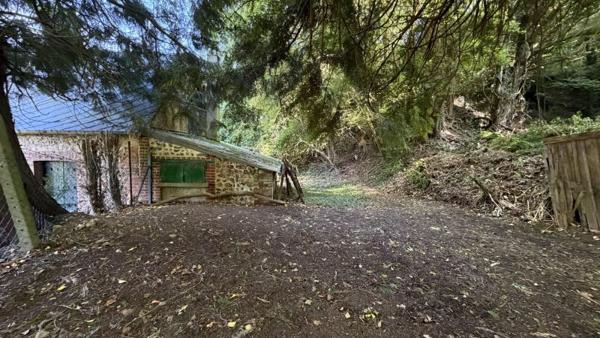 Vente / Maison à rénover à Beaumont-le-Roger (27170)