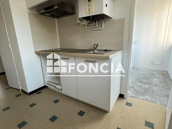 Location Appartement 3 pièces 52.6 m² - AVENUE HENRI MAURIAT Aix En Provence 13100