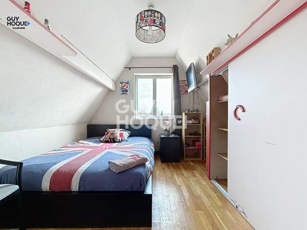 5 min Gare Ermont-Eaubonne : Maison 6 pièces 159 m2 - 4/5 chambres + bureaux + studio et salle de sport