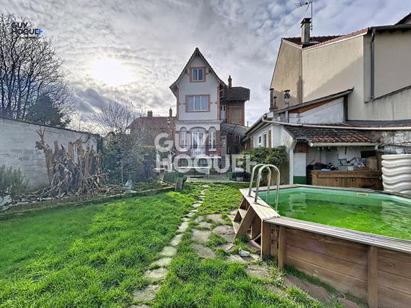 5 min Gare Ermont-Eaubonne : Maison 6 pièces 159 m2 - 4/5 chambres + bureaux + studio et salle de sport