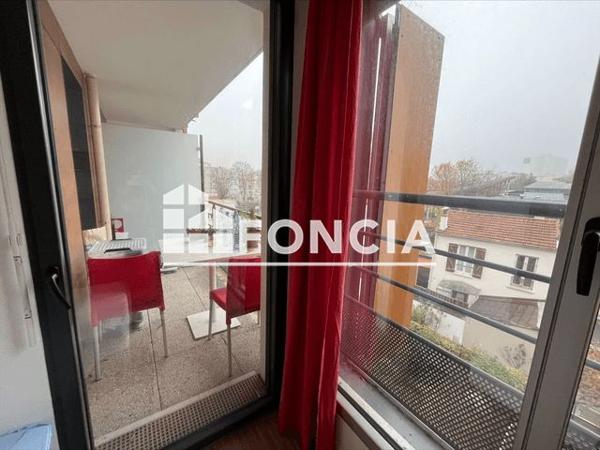 Location Studio meublé 9.05 m² - 10-18 RUE PAUL BERT Bagnolet 93170