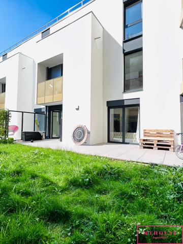 Maison
                                                                                                                                                                                                                                                                                                                        5 pièce(s)                                                                                                                                                                                                          4 chambre(s)                                                                                                                                                                                                          112.45  m²